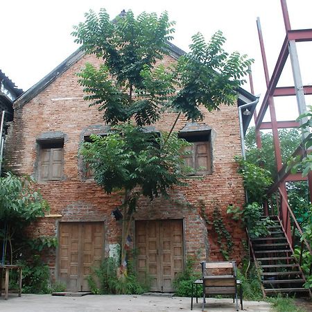 Trace Hotelistro Chiang Mai Buitenkant foto